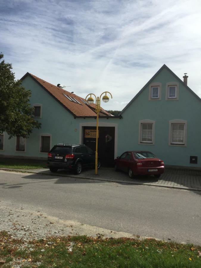 Statek Číměř Exterior foto